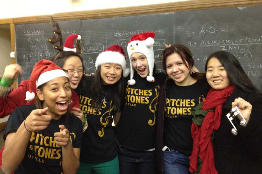 2011
Pitches & Tones visits Yale College dining halls to carol and spread holiday cheer. The tradition continues to this day.